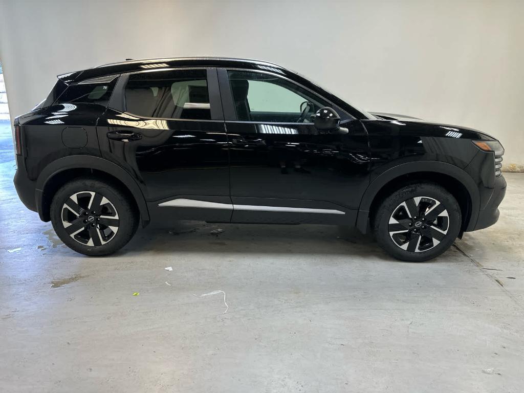 new 2025 Nissan Kicks car, priced at $28,058