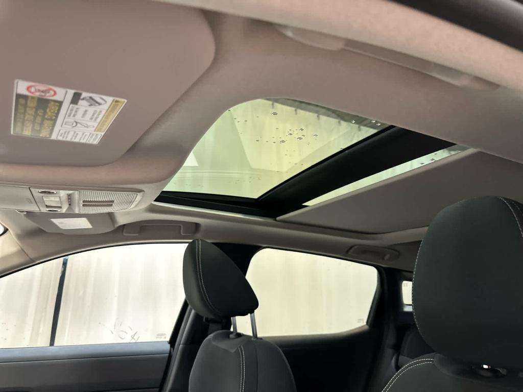 new 2025 Nissan Kicks car, priced at $28,058