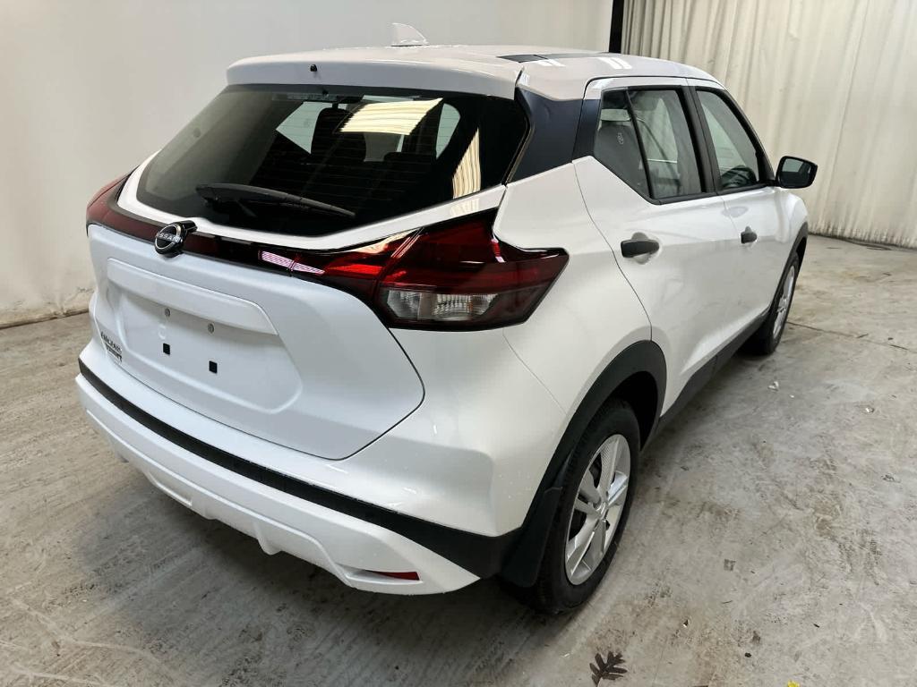 new 2025 Nissan Kicks car, priced at $23,760