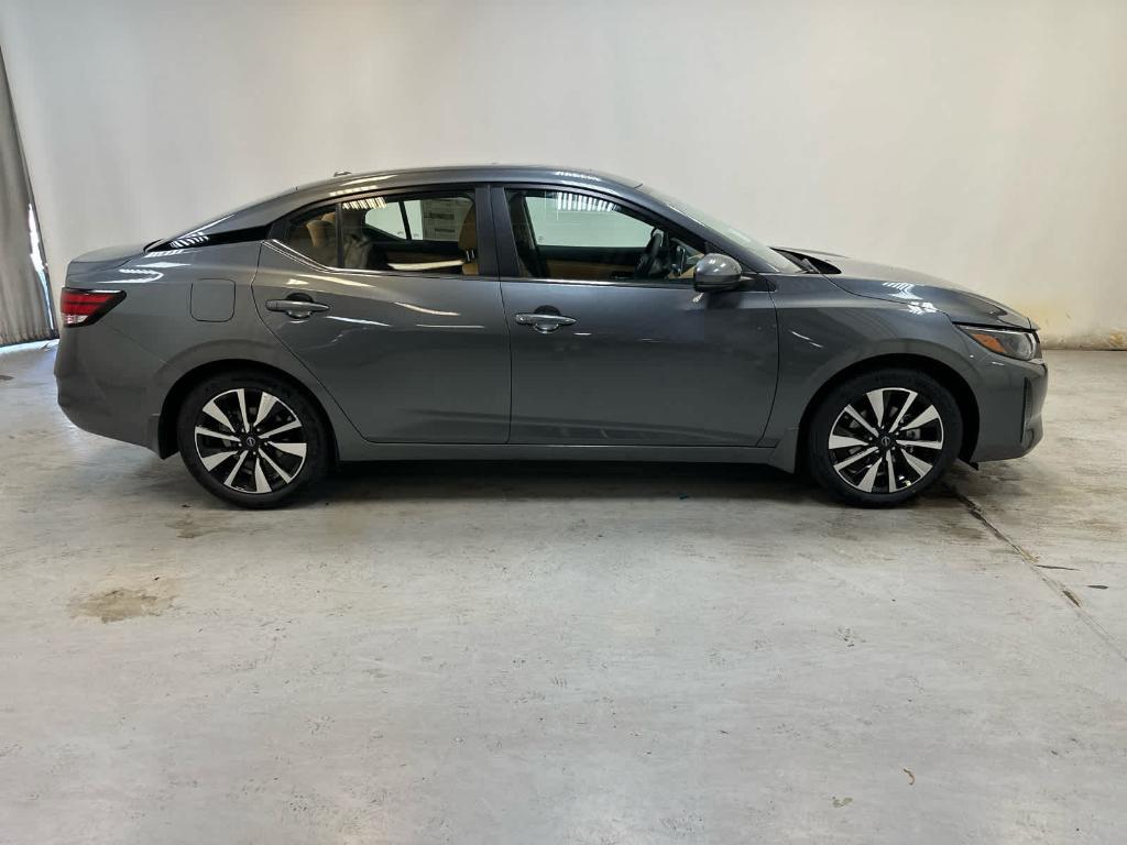 new 2025 Nissan Sentra car, priced at $26,577