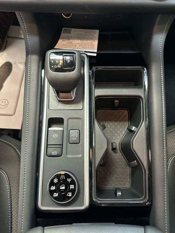 new 2025 Nissan Pathfinder car, priced at $43,316