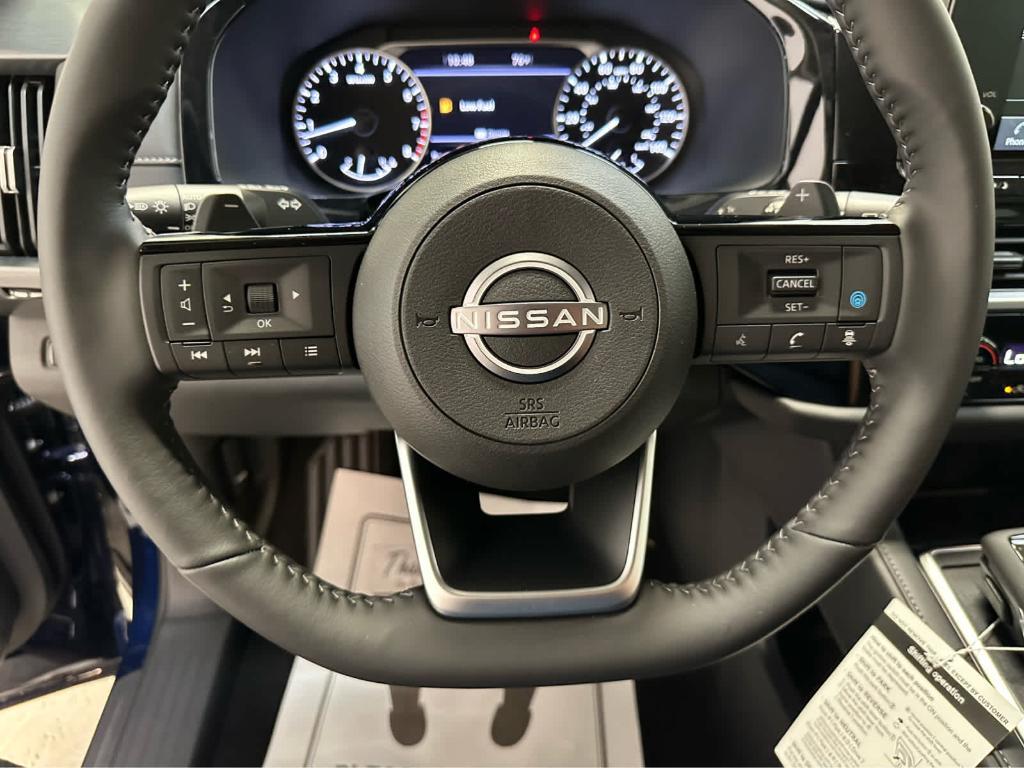 new 2025 Nissan Pathfinder car, priced at $44,404