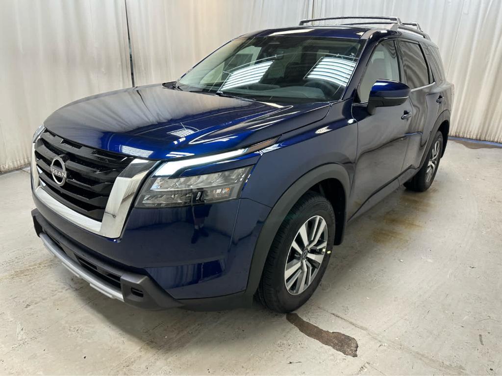 new 2025 Nissan Pathfinder car, priced at $44,404