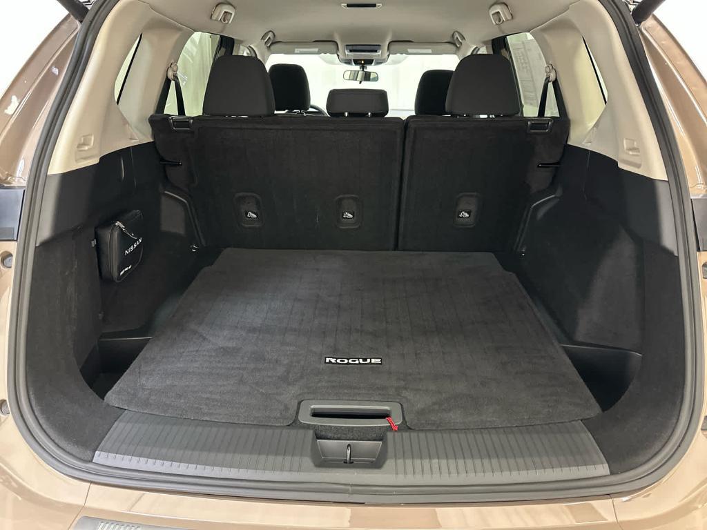 used 2024 Nissan Rogue car, priced at $28,122