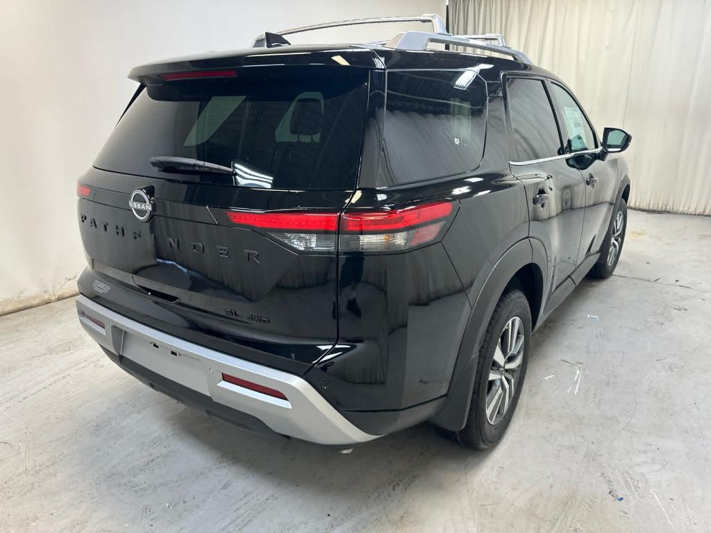 new 2025 Nissan Pathfinder car, priced at $44,513