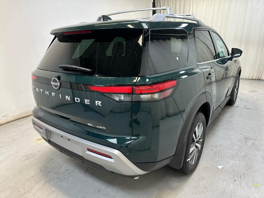 new 2025 Nissan Pathfinder car, priced at $44,086
