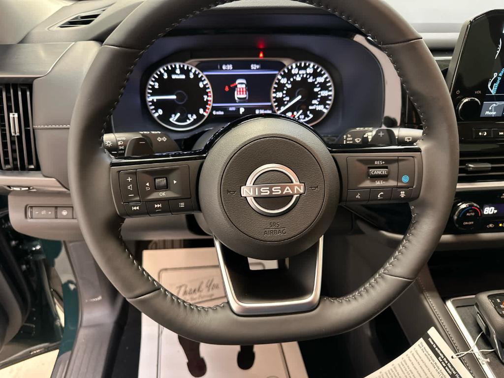 new 2025 Nissan Pathfinder car, priced at $44,086