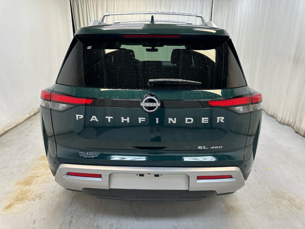 new 2025 Nissan Pathfinder car, priced at $44,086