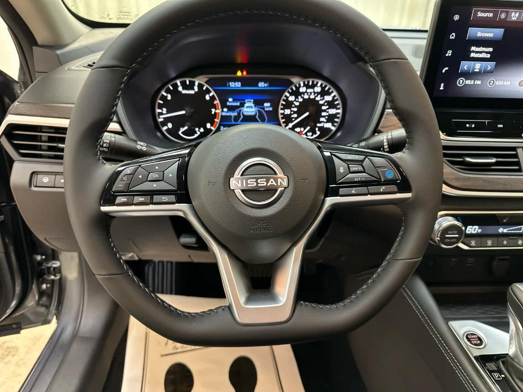 new 2025 Nissan Altima car, priced at $31,622
