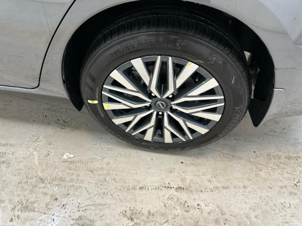 new 2025 Nissan Altima car, priced at $31,622