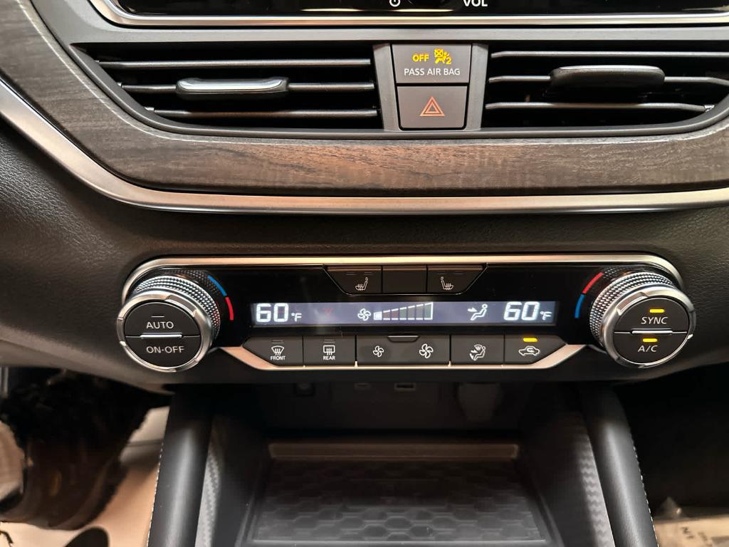 new 2025 Nissan Altima car, priced at $31,622