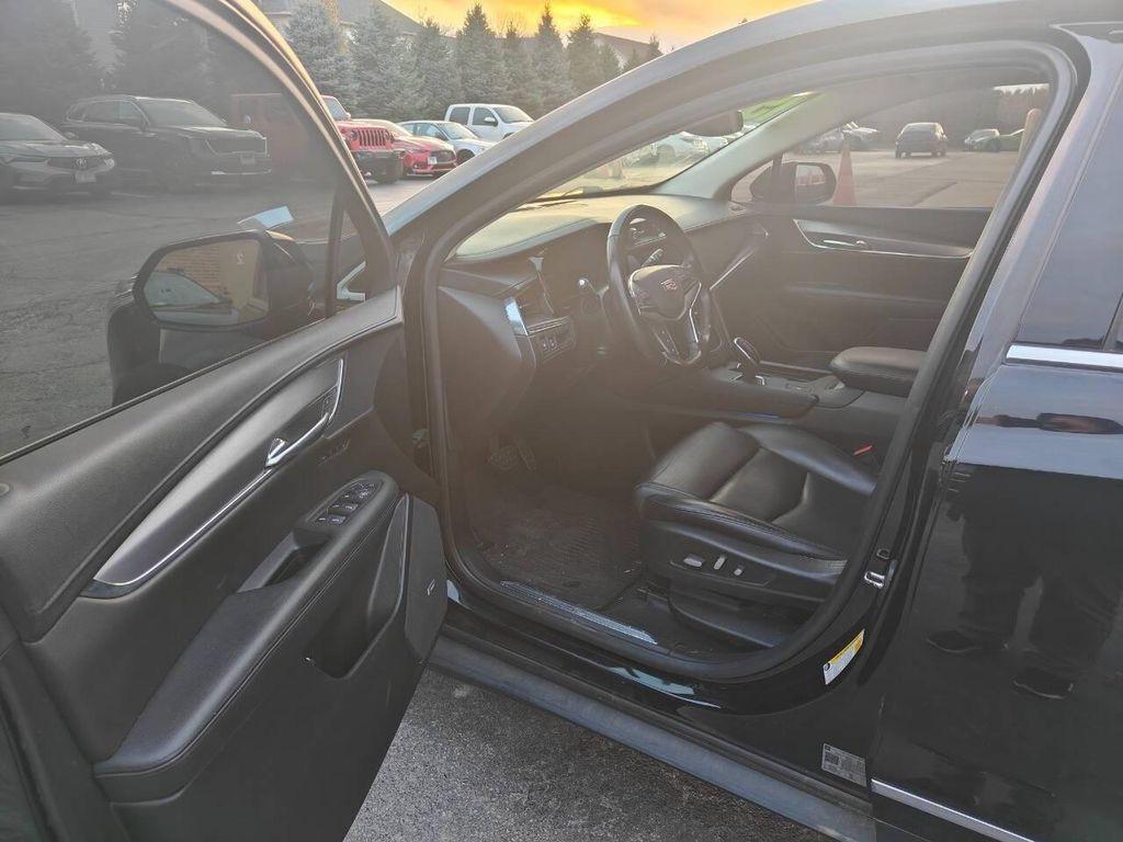 used 2019 Cadillac XT5 car, priced at $22,000