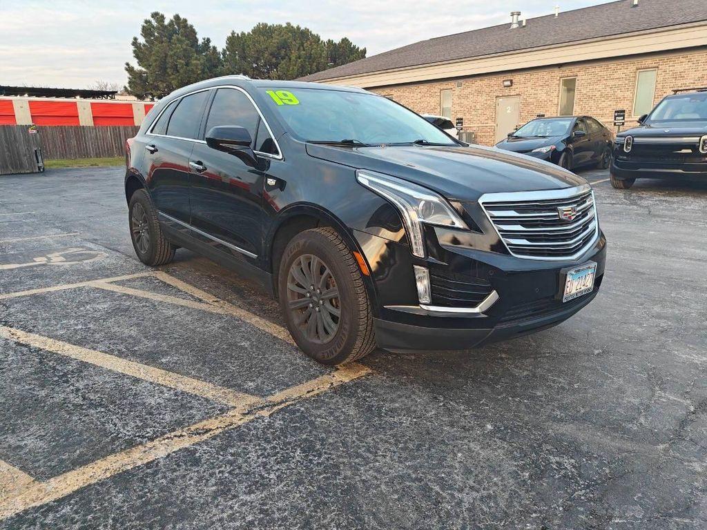 used 2019 Cadillac XT5 car, priced at $22,000