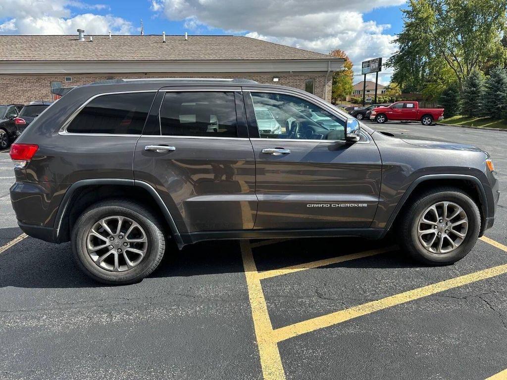 used 2015 Jeep Grand Cherokee car, priced at $11,428