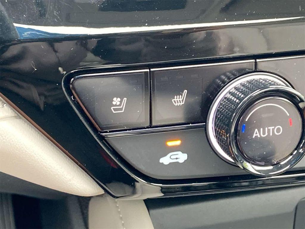 new 2025 Honda Accord Hybrid car, priced at $40,450