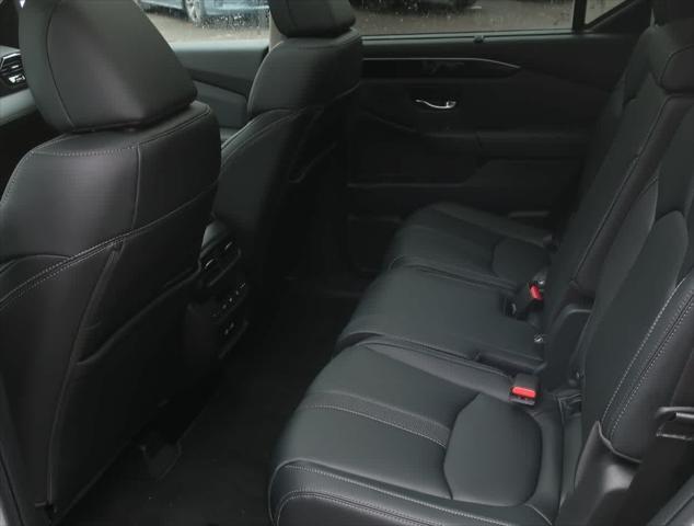 new 2025 Honda Pilot car, priced at $51,505