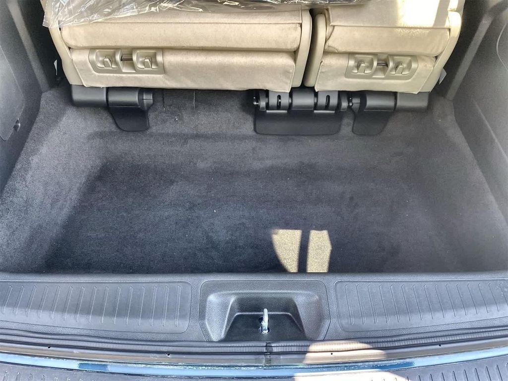 new 2026 Honda Odyssey car, priced at $44,290