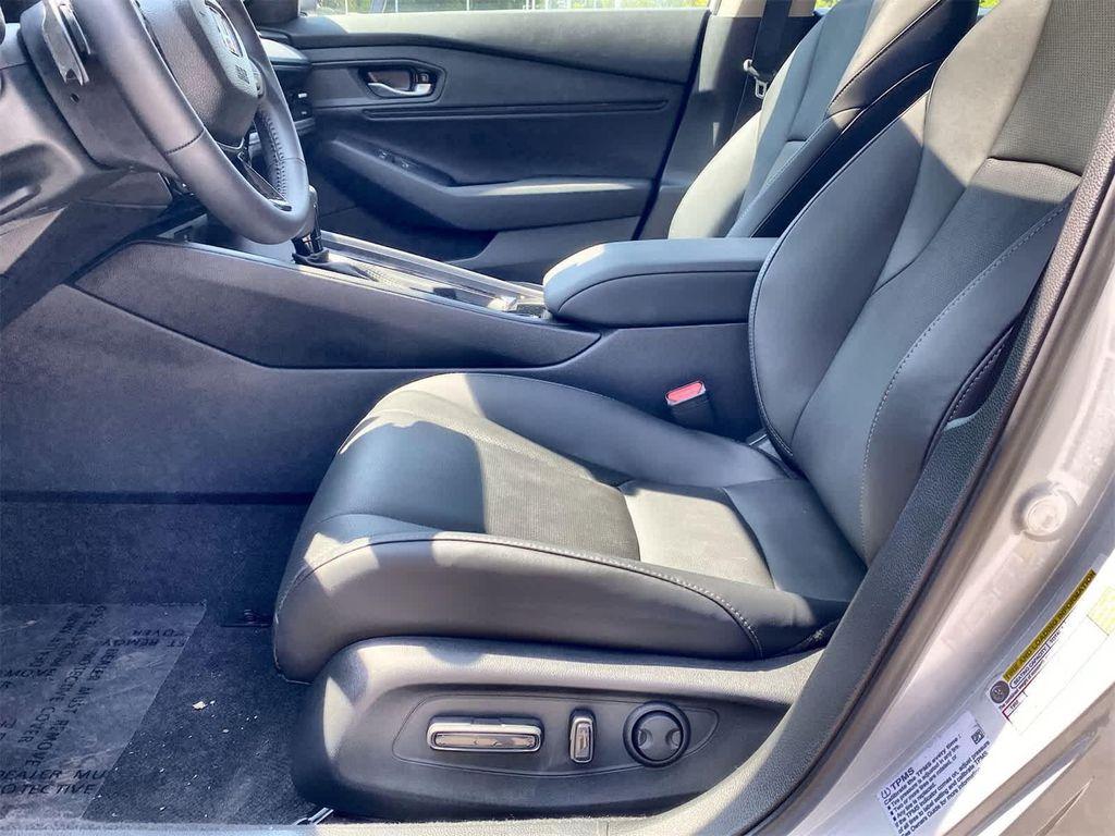 new 2025 Honda Accord Hybrid car, priced at $36,545