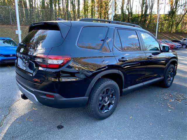 new 2025 Honda Pilot car, priced at $50,795