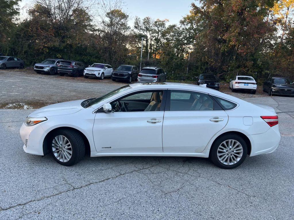 used 2014 Toyota Avalon Hybrid car, priced at $17,541