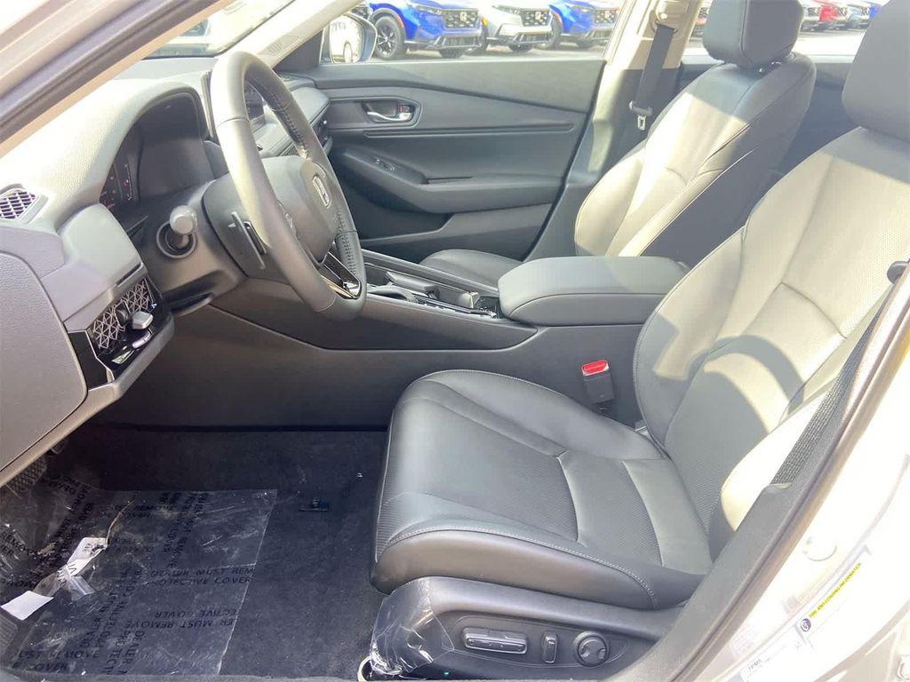 new 2025 Honda Accord Hybrid car, priced at $36,135