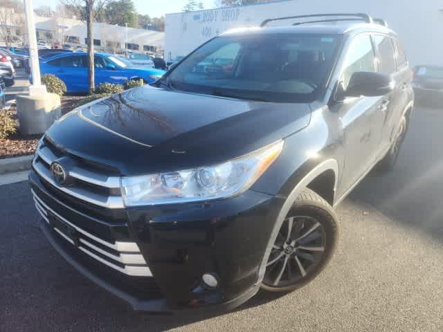 used 2018 Toyota Highlander car, priced at $24,987