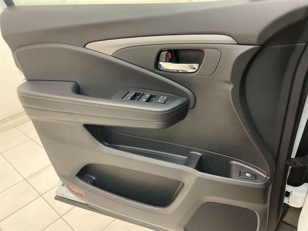 used 2023 Honda Ridgeline car, priced at $32,530