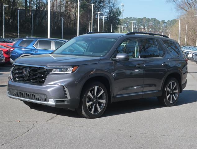 new 2025 Honda Pilot car, priced at $51,050