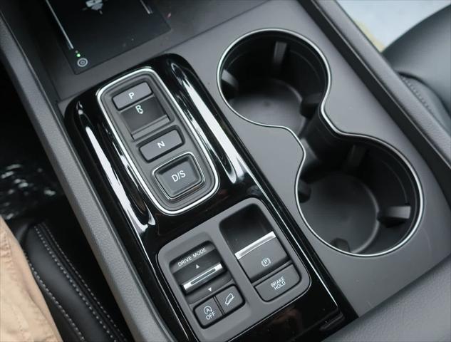 new 2025 Honda Pilot car, priced at $47,050