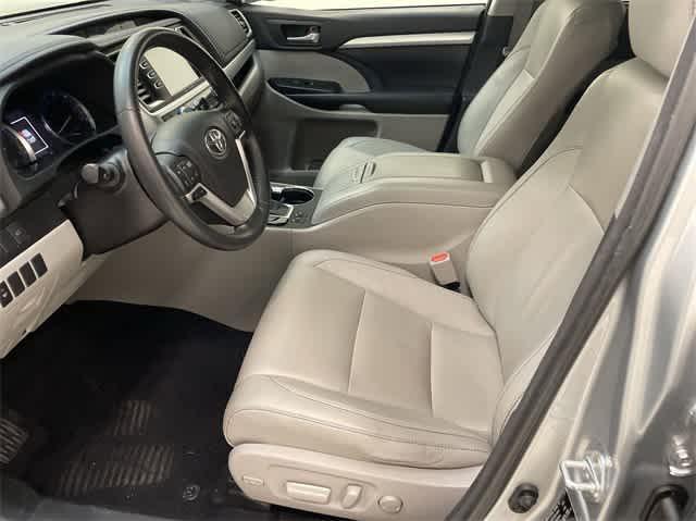 used 2018 Toyota Highlander car, priced at $25,944