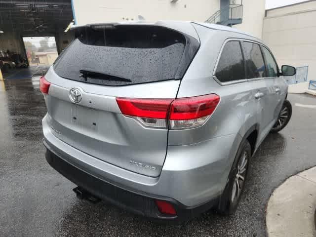 used 2018 Toyota Highlander car, priced at $26,989