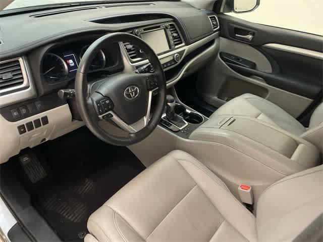 used 2018 Toyota Highlander car, priced at $25,944