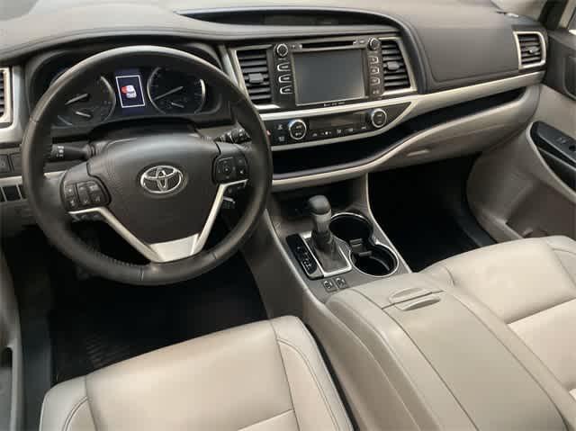 used 2018 Toyota Highlander car, priced at $25,944