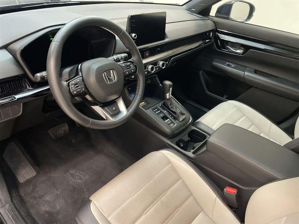 used 2023 Honda CR-V Hybrid car, priced at $33,500