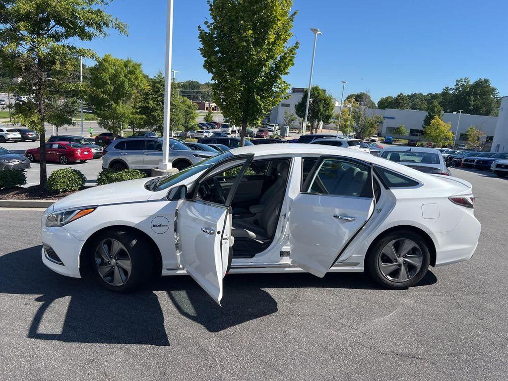 used 2017 Hyundai Sonata Plug-In Hybrid car, priced at $13,989
