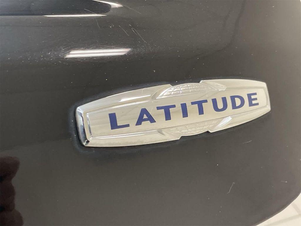 used 2019 Jeep Compass car, priced at $16,587