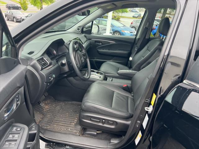 used 2022 Honda Pilot car, priced at $31,555