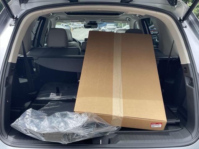 new 2025 Honda Pilot car, priced at $55,260