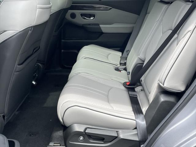 new 2025 Honda Pilot car, priced at $55,260