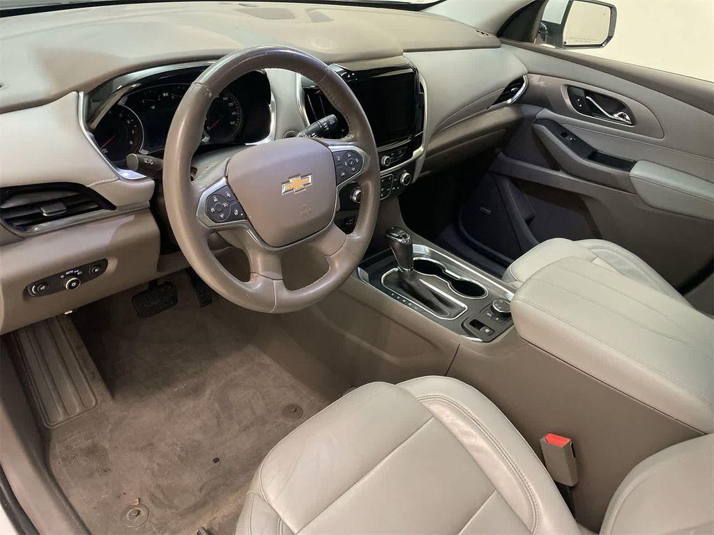 used 2020 Chevrolet Traverse car, priced at $16,500