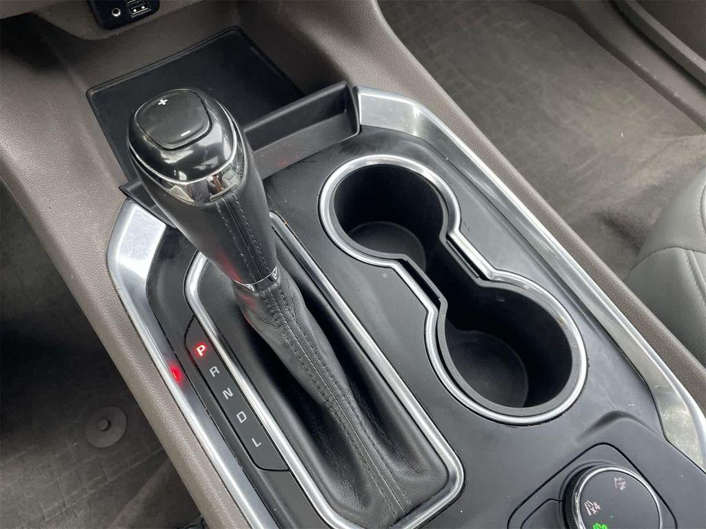 used 2020 Chevrolet Traverse car, priced at $16,500