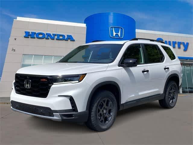 new 2025 Honda Pilot car, priced at $50,950