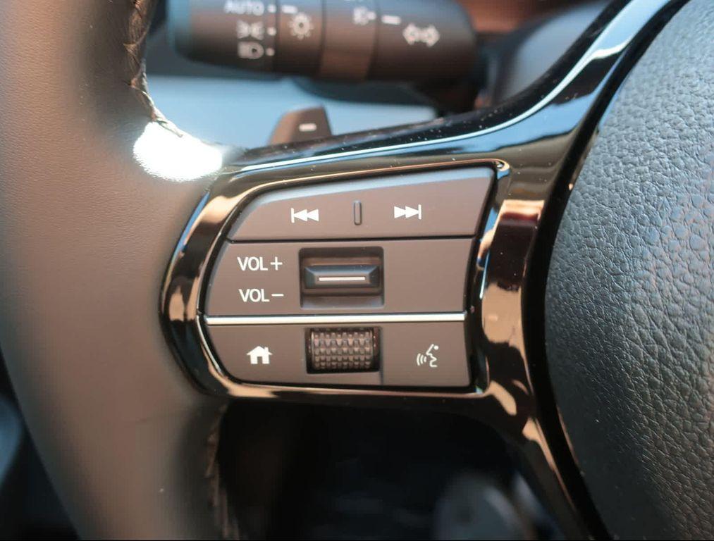 new 2025 Honda Pilot car, priced at $44,950