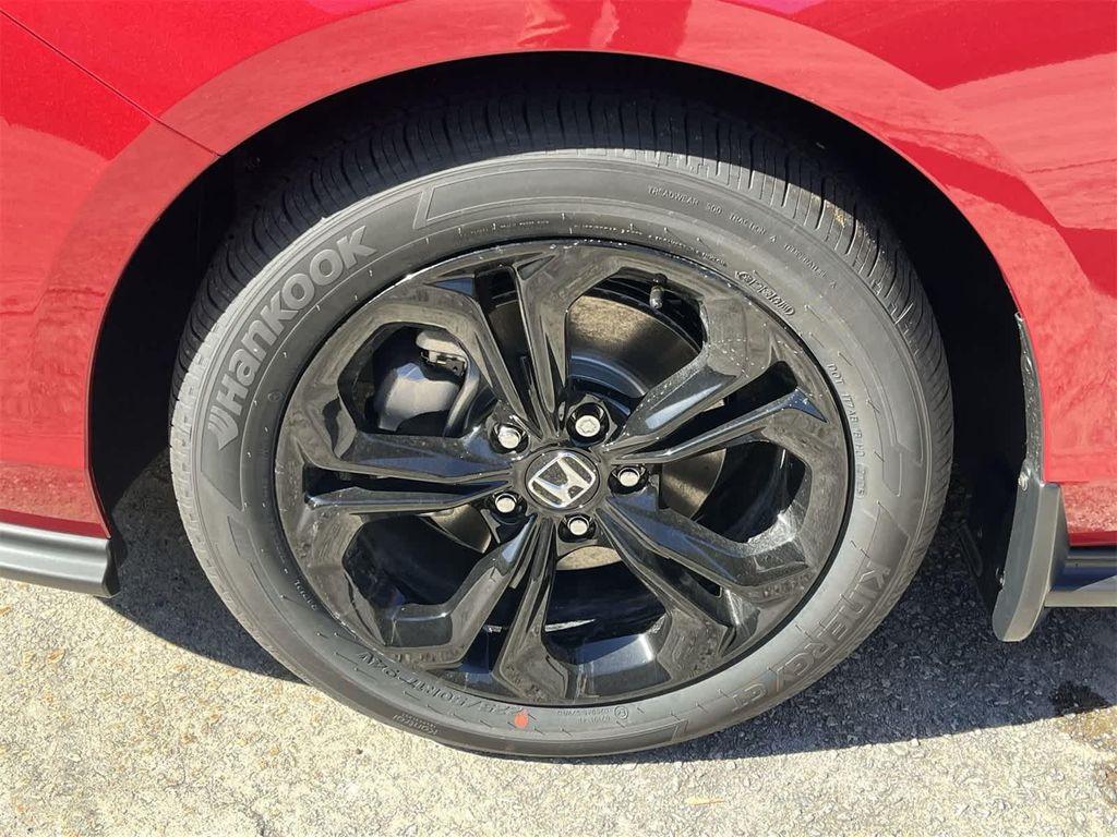 new 2025 Honda Accord car, priced at $32,165