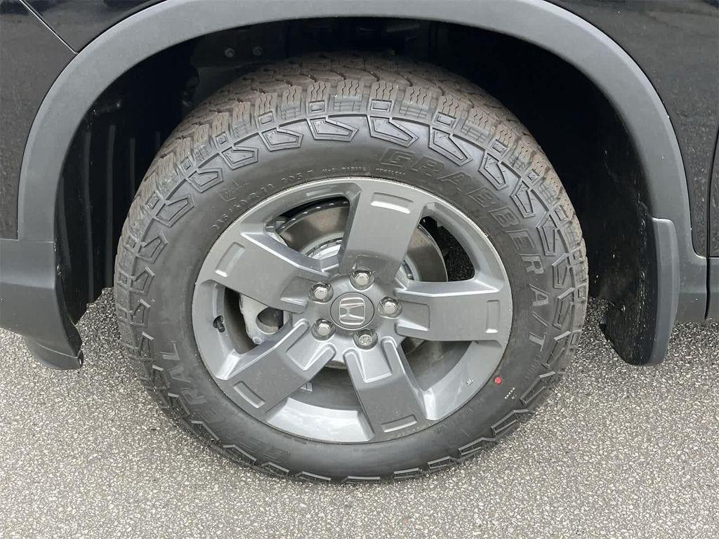 new 2025 Honda Ridgeline car, priced at $46,830