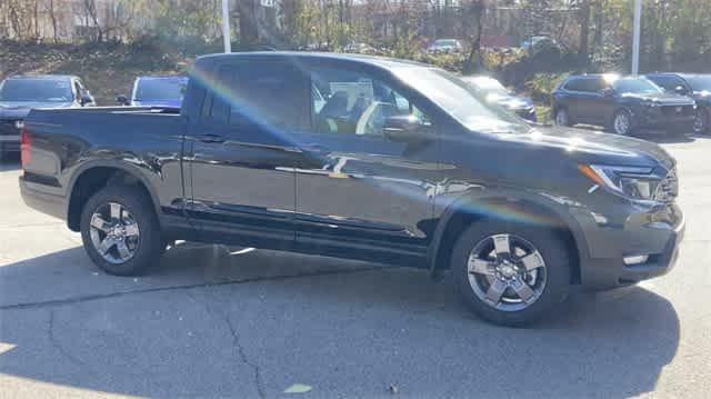 new 2025 Honda Ridgeline car, priced at $46,830
