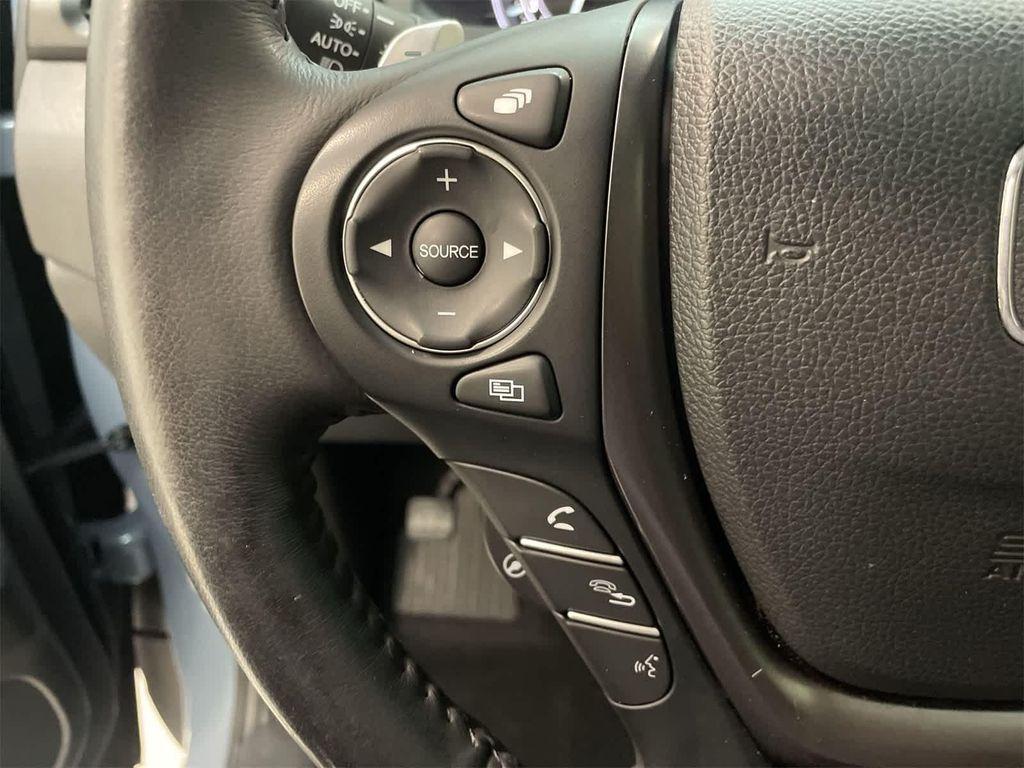 used 2022 Honda Ridgeline car, priced at $33,700