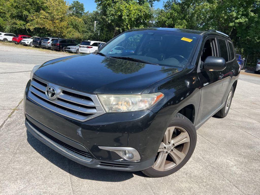 used 2013 Toyota Highlander car, priced at $15,070