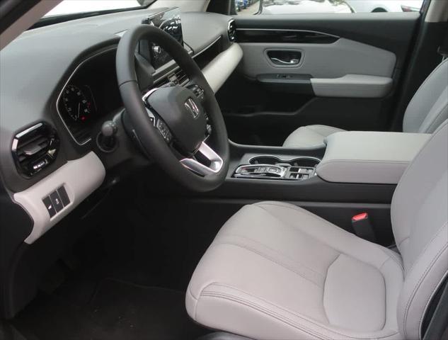 new 2025 Honda Pilot car, priced at $51,050