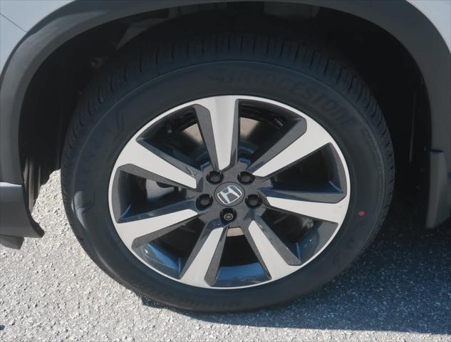 new 2025 Honda Pilot car, priced at $54,985